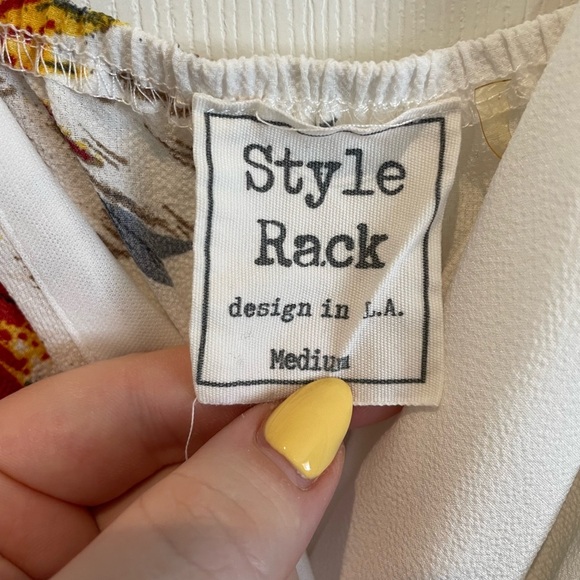 STYLE RACK summer romper - Picture 3 of 4